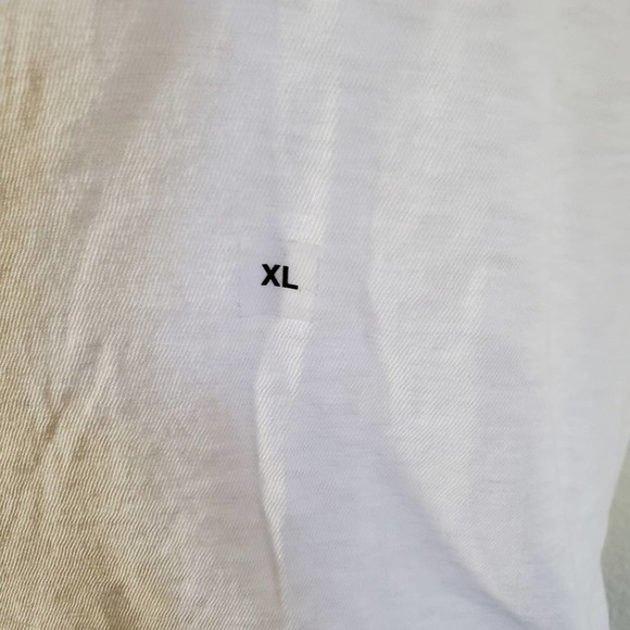 NWT Express Crew Neck White with Red & Blue Short Sleeve Cotton T-Shirt - Picture 3 of 8